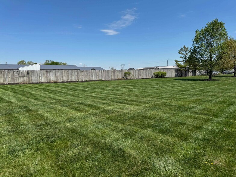 More Photos Of 7242 Liberty Rd, Powell Warehouse For Sale