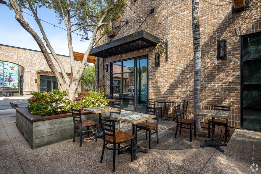 More Photos Of 149-177 Riverside Ave, Newport Beach Unknown For Lease