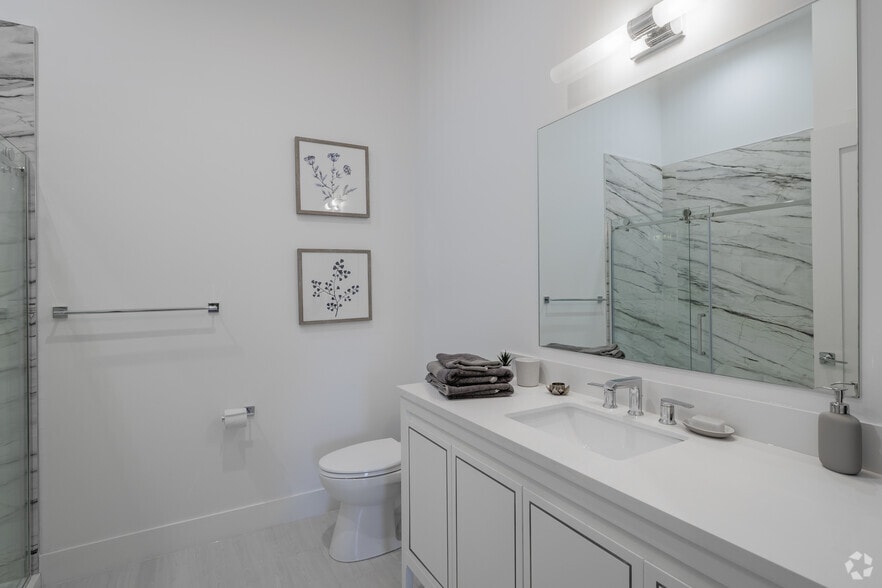 More Photos Of 19 Washington Ave, Suffern Apartments For Sale