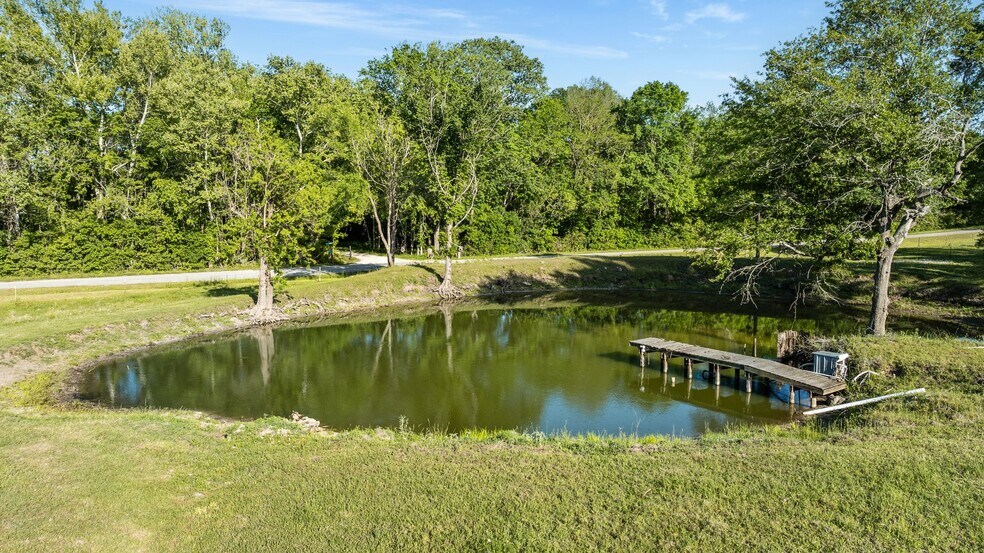 More Photos Of 2355 Jackson League Cir, Brenham Lodge Meeting Hall For Sale