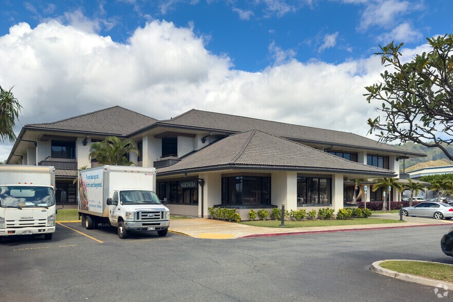 More Photos Of 6700 Kalanianaole Hwy, Honolulu Unknown For Lease