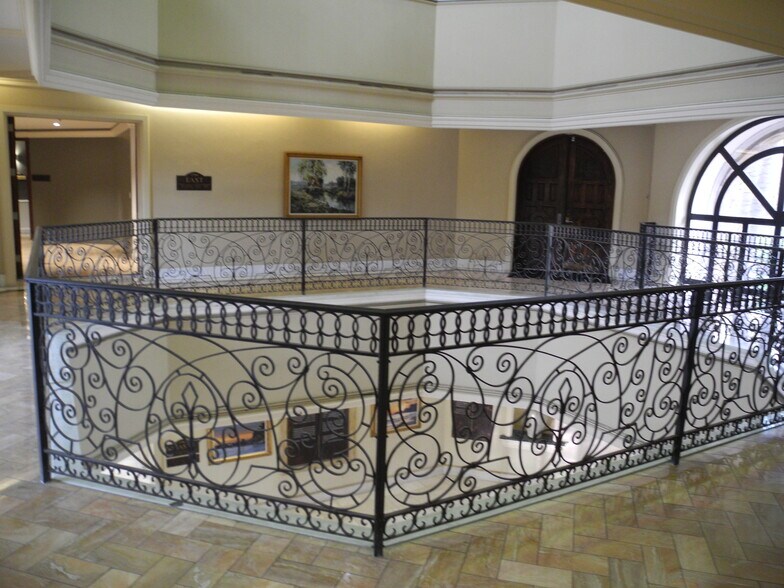 More Photos Of 1901 Newport Blvd, Costa Mesa Medical For Lease