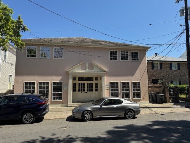 More Photos Of 629 Cherokee St, New Orleans Office For Lease