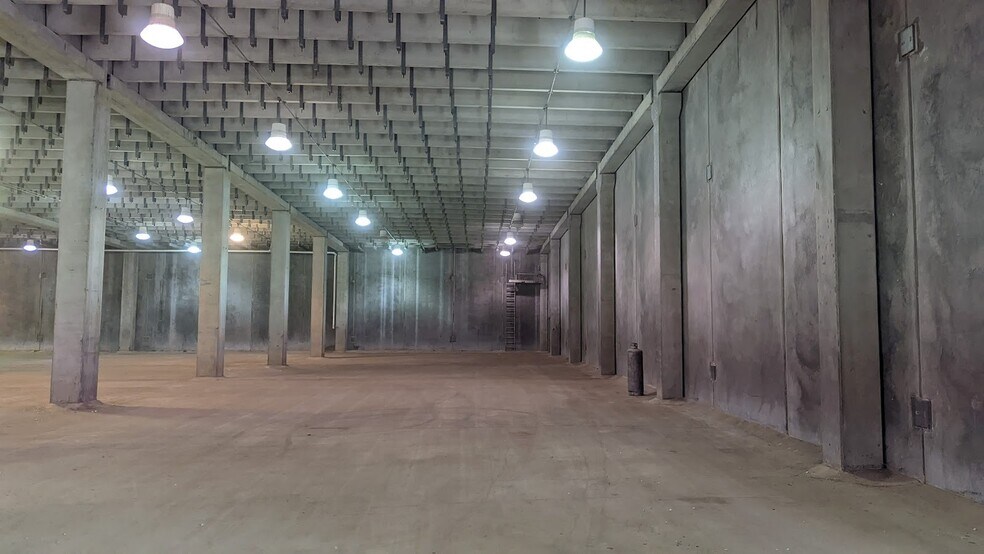 More Photos Of 2226 FM 3183, Plainview Food Processing For Lease