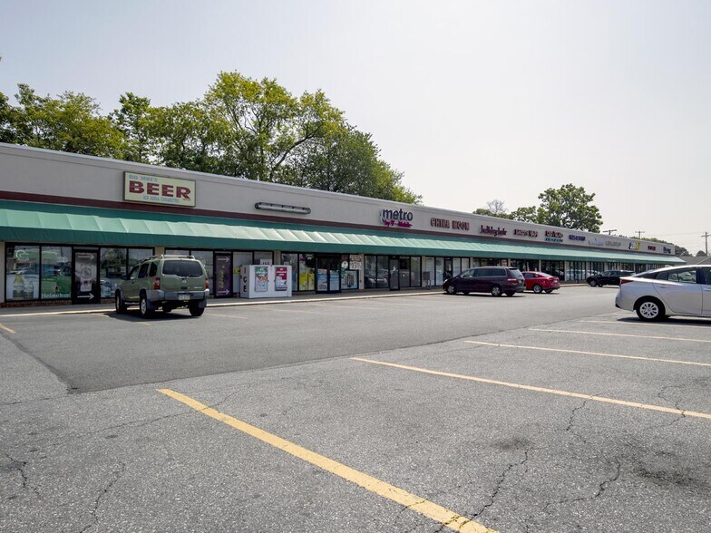 More Photos Of 481 W Penn Ave, Cleona Unknown For Lease