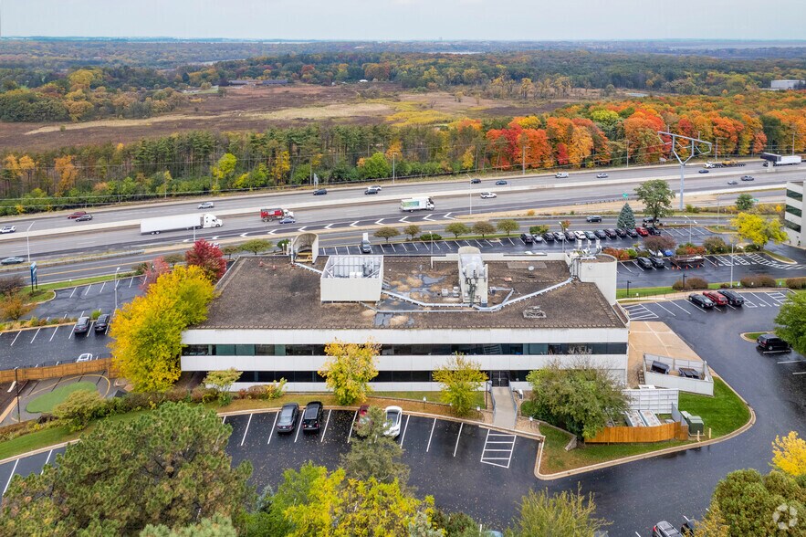 More Photos Of 3001 W Beltline Hwy, Madison Unknown For Lease