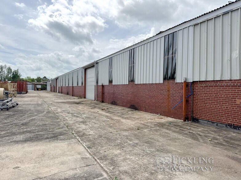 More Photos Of 1000 Barrows Ferry Rd Rd, Milledgeville Warehouse For Lease