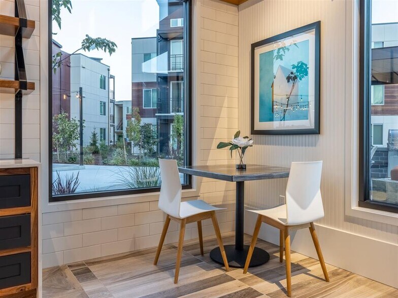 More Photos Of 2200 W Meeker St, Kent Apartments For Lease