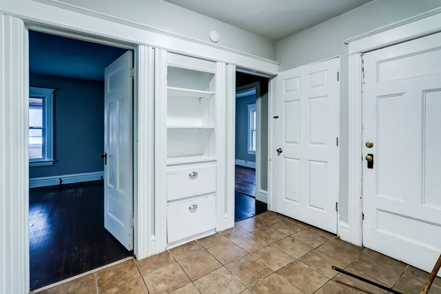 More Photos Of 1132 Monroe Ave, Rochester Freestanding For Sale