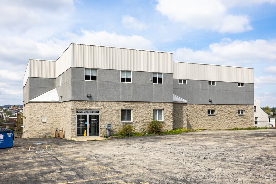 Primary Photo Of 167 N Main St, Washington Office For Sale