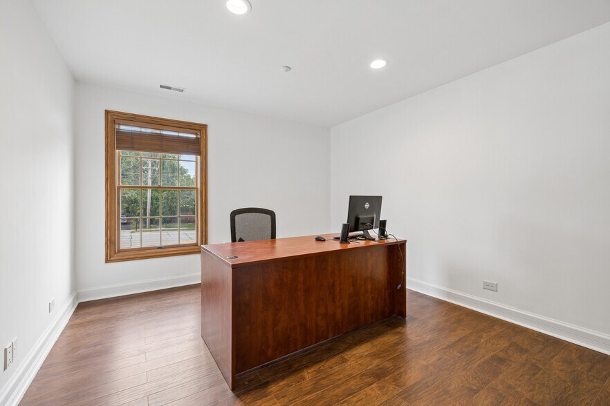 More Photos Of 4215 Kirchoff Rd, Rolling Meadows Office For Sale