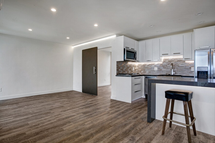 More Photos Of 618 S Coast Hwy, Laguna Beach Apartments For Sale