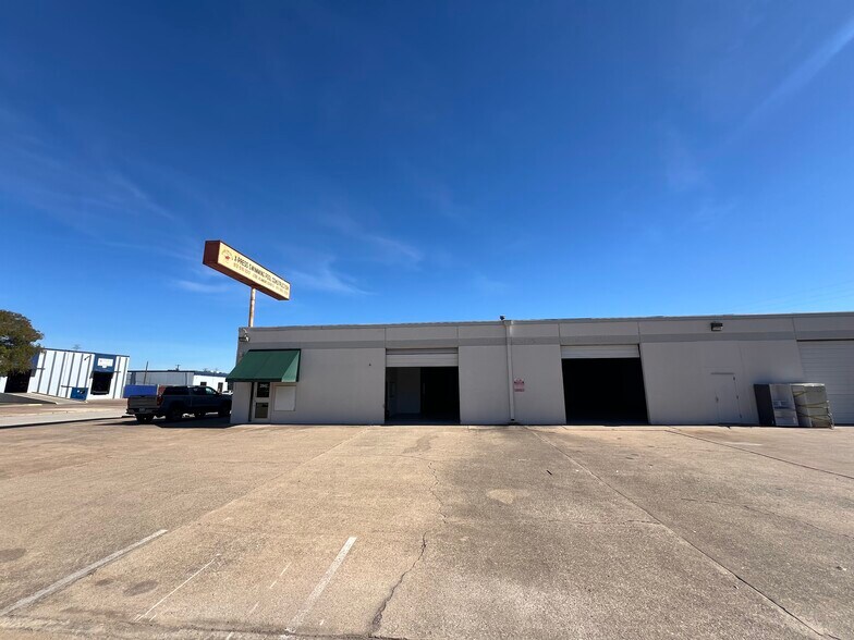 Primary Photo Of 7436 Tower St, Fort Worth Manufacturing For Sale