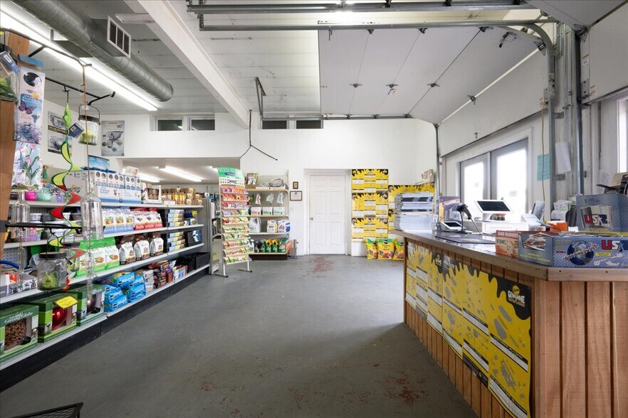 More Photos Of 323 Clarks Falls Rd, North Stonington Freestanding For Lease