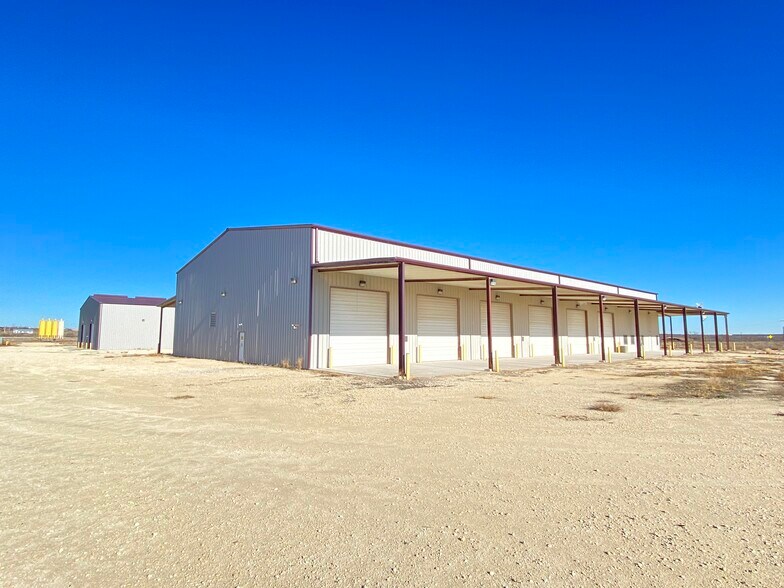 More Photos Of 300 County Road 302, Barnhart Industrial For Lease