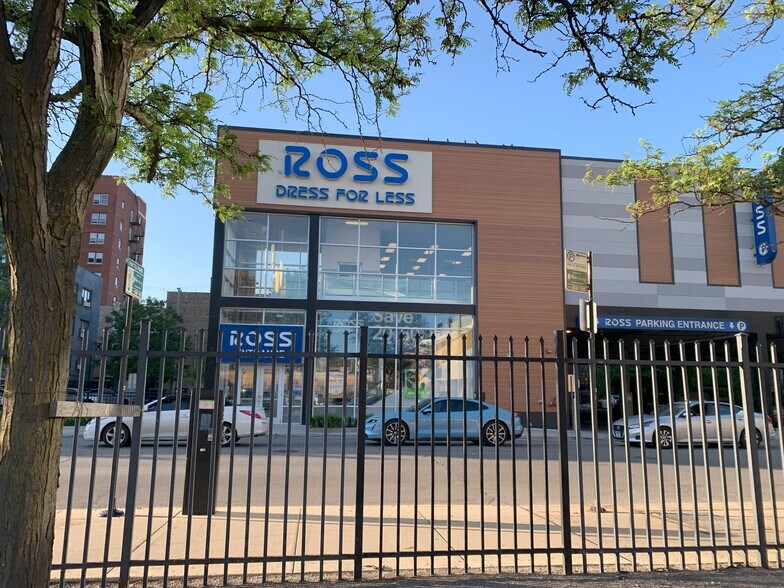 More Photos Of 4407 N Hazel St, Chicago Apartments For Lease