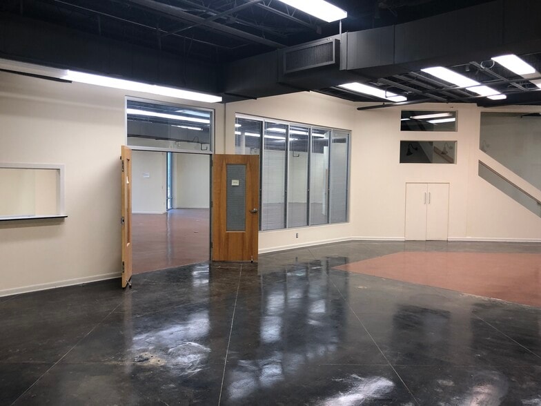 More Photos Of 127 Dyess Rd, Ridgeland Freestanding For Sale