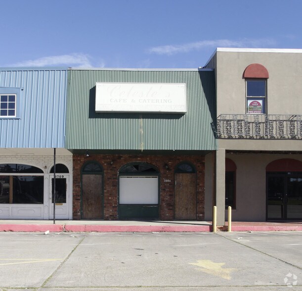 More Photos Of 8715 W Judge Perez Dr, Chalmette Freestanding For Lease