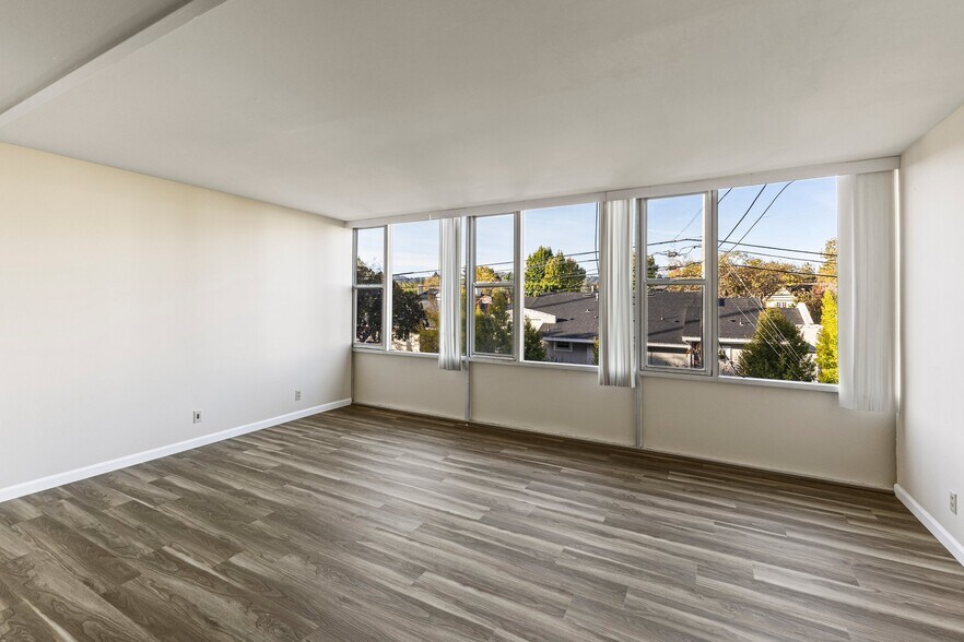 More Photos Of 55 El Camino Real, Burlingame Apartments For Sale