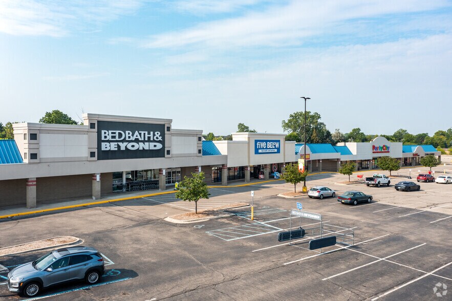 More Photos Of 35401-35745 Warren Rd, Westland Unknown For Lease