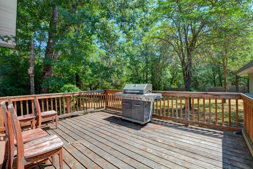 More Photos Of 625 Barbara Drive, Grants Pass Assisted Living For Sale