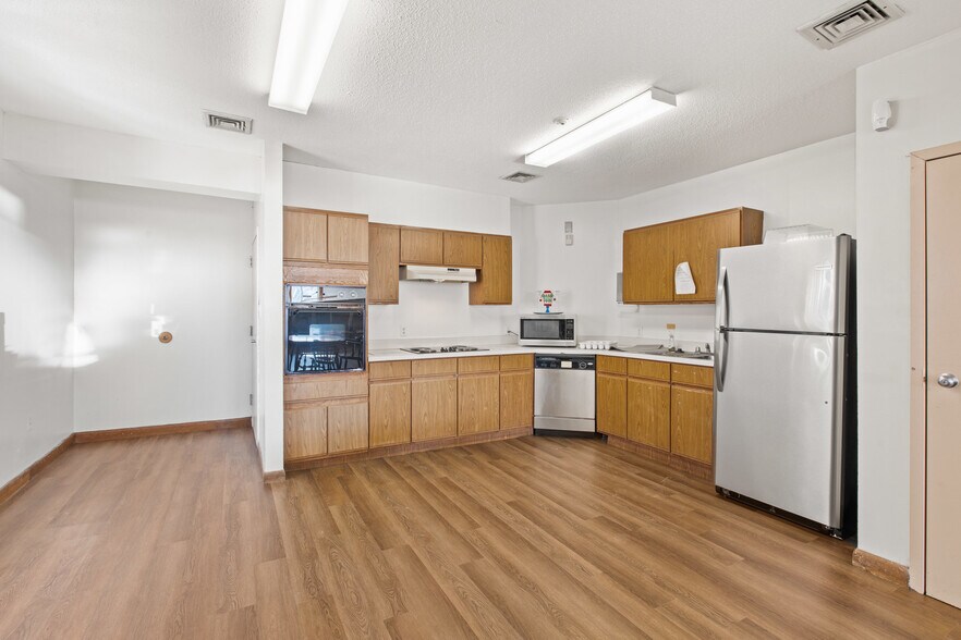 More Photos Of 321 Central St, Lowell Office Residential For Sale