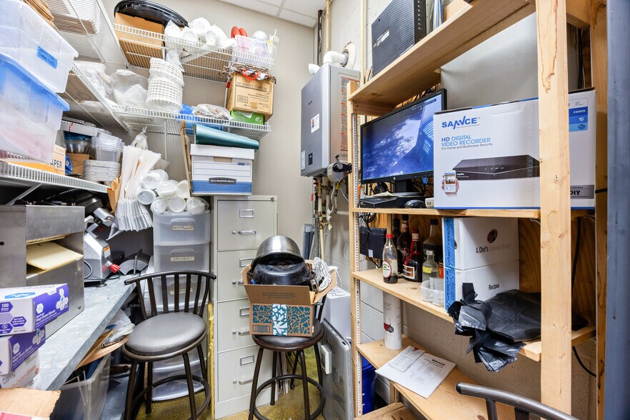 More Photos Of 145 Hilden Rd, Ponte Vedra Beach Storefront For Sale