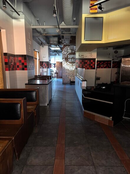More Photos Of 43-59 George St, Charleston Dormitory For Lease