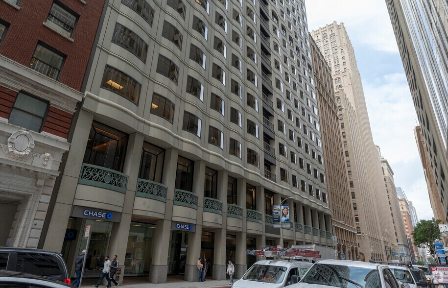 More Photos Of 101 Montgomery St, San Francisco Coworking Space