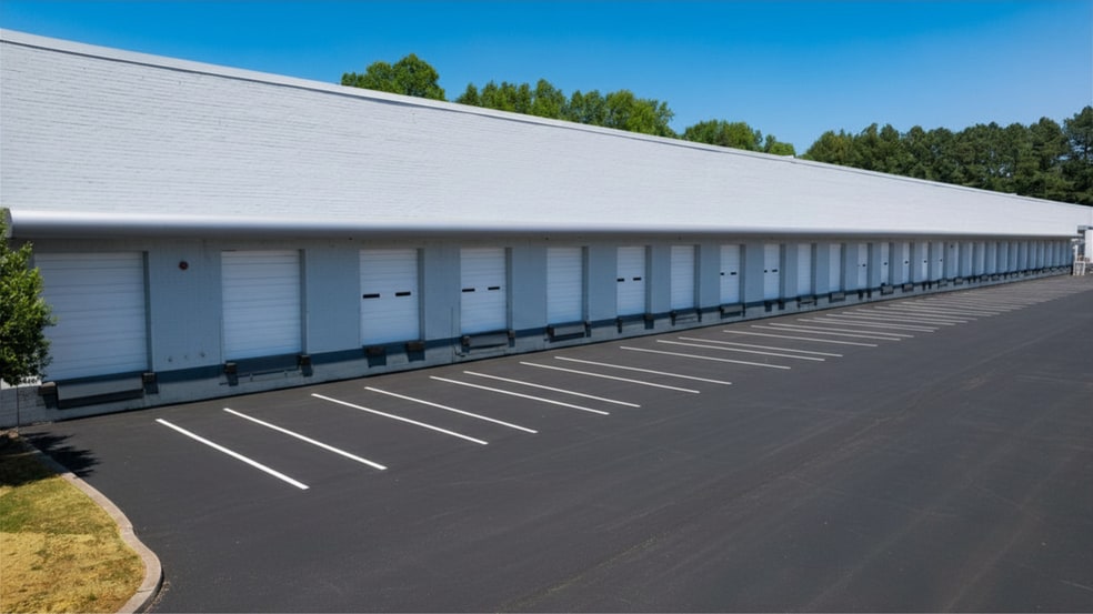 More Photos Of 1030 Norcross Industrial Ct, Norcross Warehouse For Lease