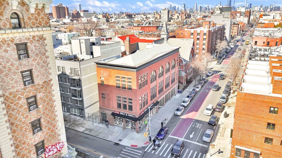 More Photos Of 405-407 Gates Ave, Brooklyn Loft Creative Space For Lease