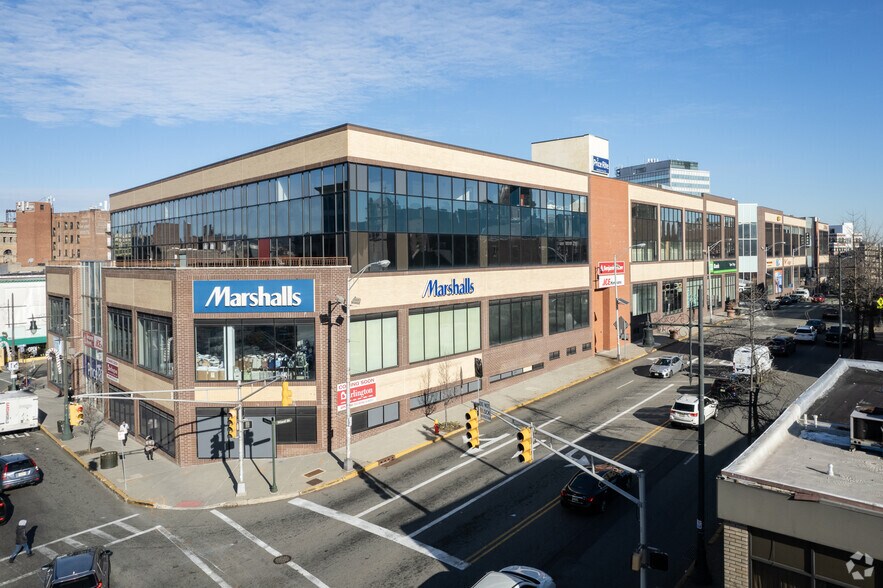 301 Main St, Paterson, NJ 07505 Retail For Lease