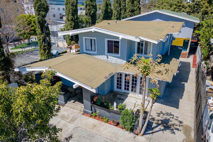 More Photos Of 5633 La Mirada Ave, Los Angeles Apartments For Sale