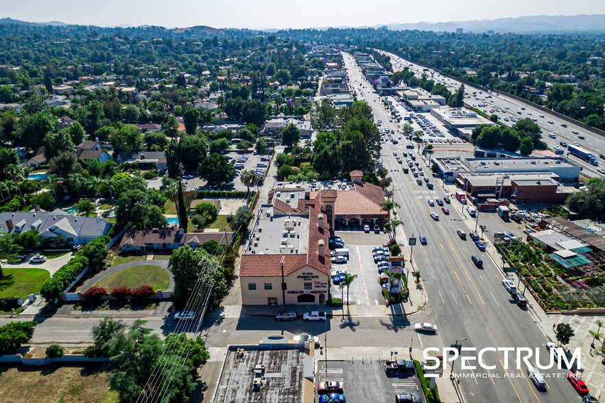 More Photos Of 19100 Ventura Blvd, Tarzana Storefront Retail Office For Lease