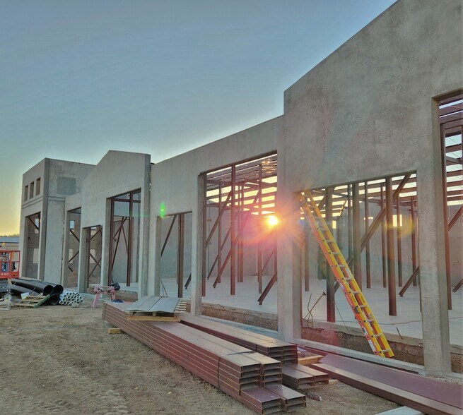 More Photos Of 1931 Liggett Rd, Castle Rock Self Storage For Sale