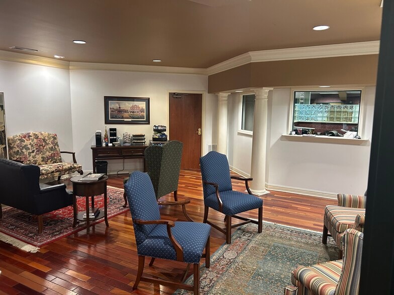 More Photos Of , Huntsville Office For Sale