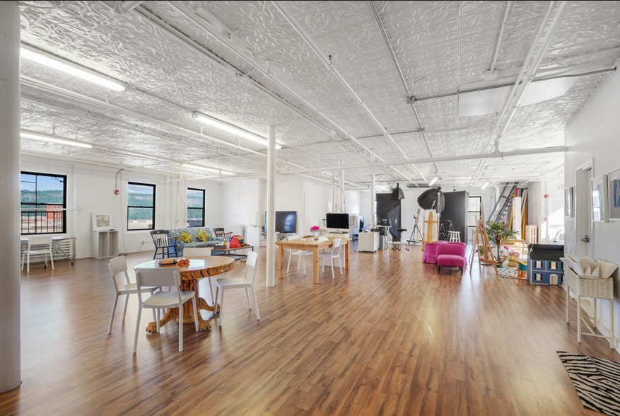 More Photos Of 63-65 Main St, Yonkers Office For Sale