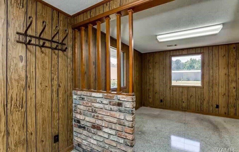 More Photos Of 16487 Sawmill Rd, Moundville Manufacturing For Sale