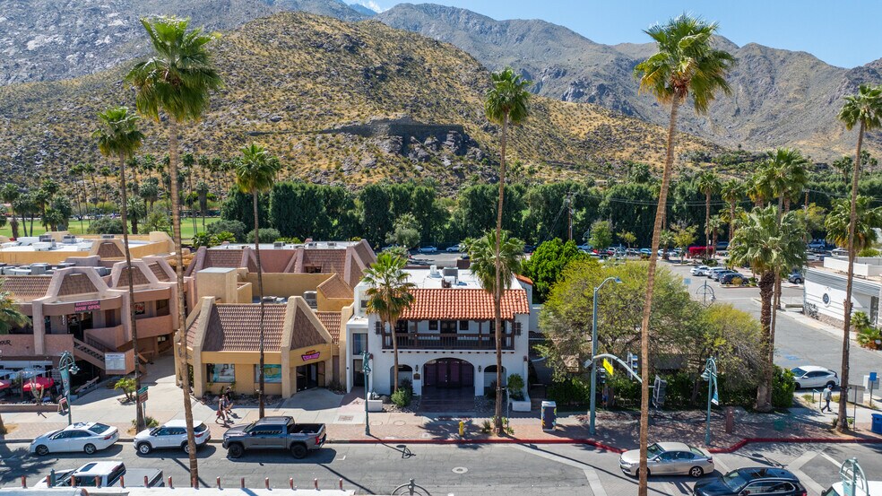 More Photos Of 369 N Palm Canyon Dr, Palm Springs Restaurant For Lease