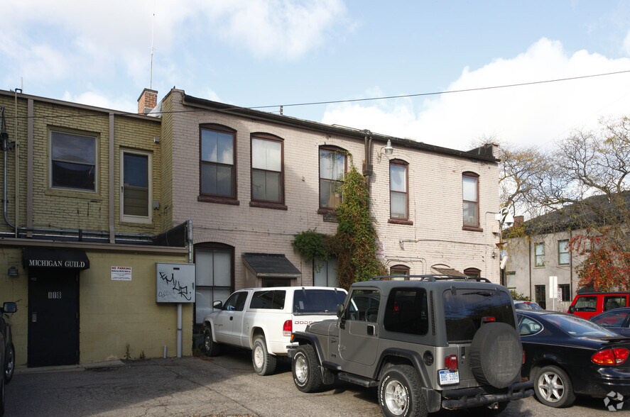 More Photos Of 120-122 N 4th Ave, Ann Arbor Storefront Retail Office For Sale