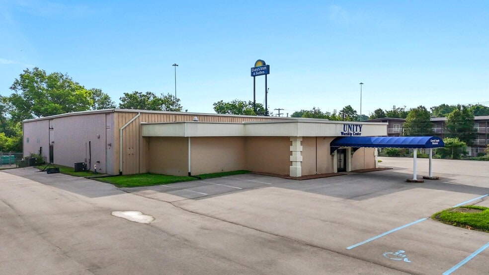 More Photos Of 1975 Haggard Ct, Lexington Religious Facility For Sale