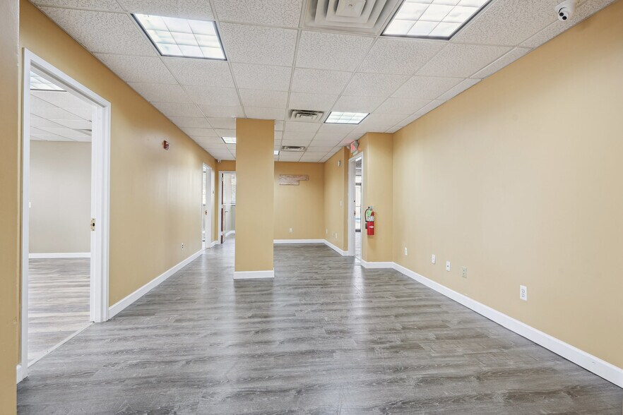 More Photos Of 200 South St, New Providence Medical For Sale