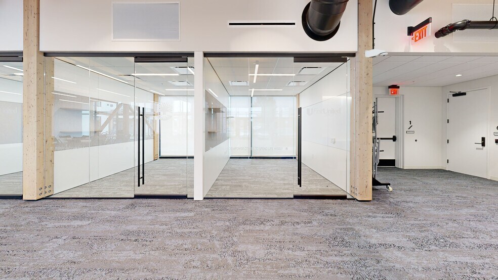Primary Photo Of 420 SW 6th St, Moore Office For Lease