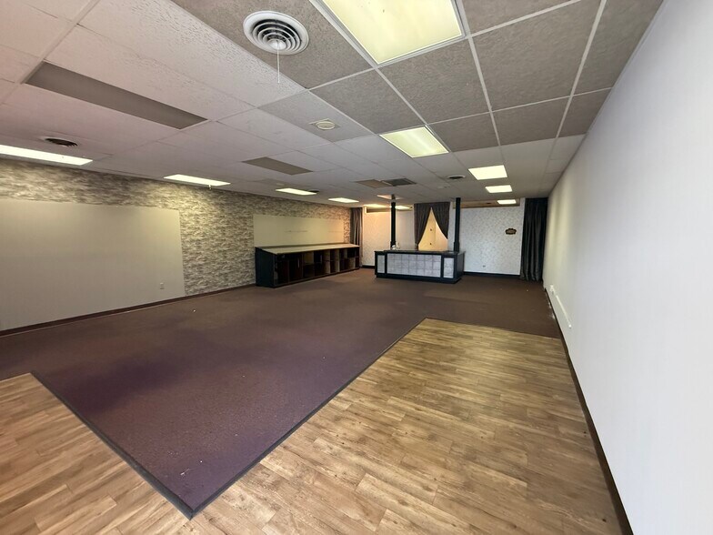 More Photos Of 6355 E Kellogg Dr, Wichita Unknown For Lease