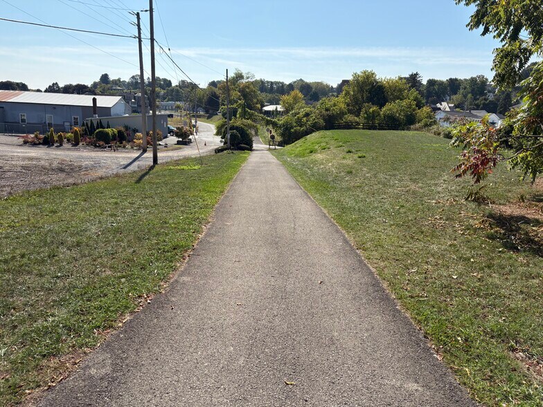 More Photos Of 101 Erie St, Amsterdam Warehouse For Sale