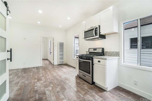 More Photos Of 531 N Virginia Ct, Long Beach Apartments For Sale