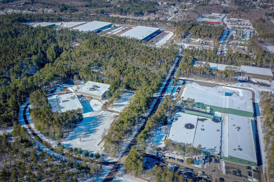 More Photos Of 19 Thompson Dr, Essex Manufacturing For Lease