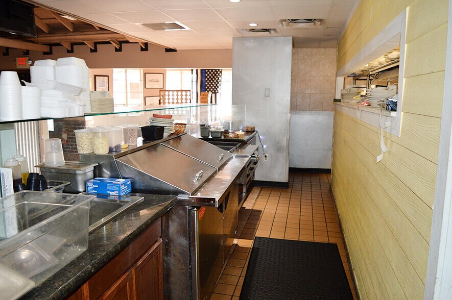 More Photos Of 5701 Orange Ave, Fort Pierce Restaurant For Lease
