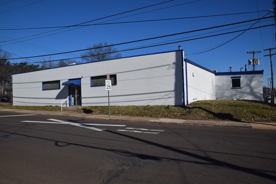 Primary Photo Of 607 W Park Ave, Perkasie Warehouse For Sale