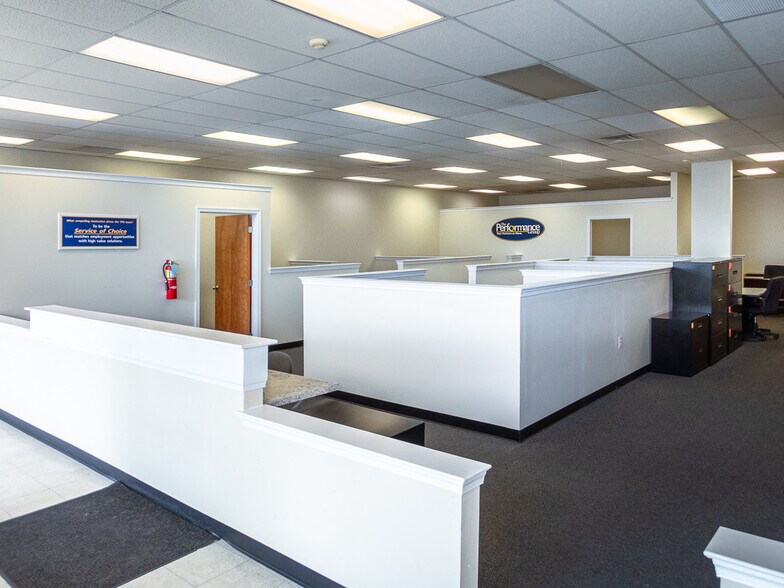 More Photos Of 1117 Union Blvd, Allentown Office For Sale